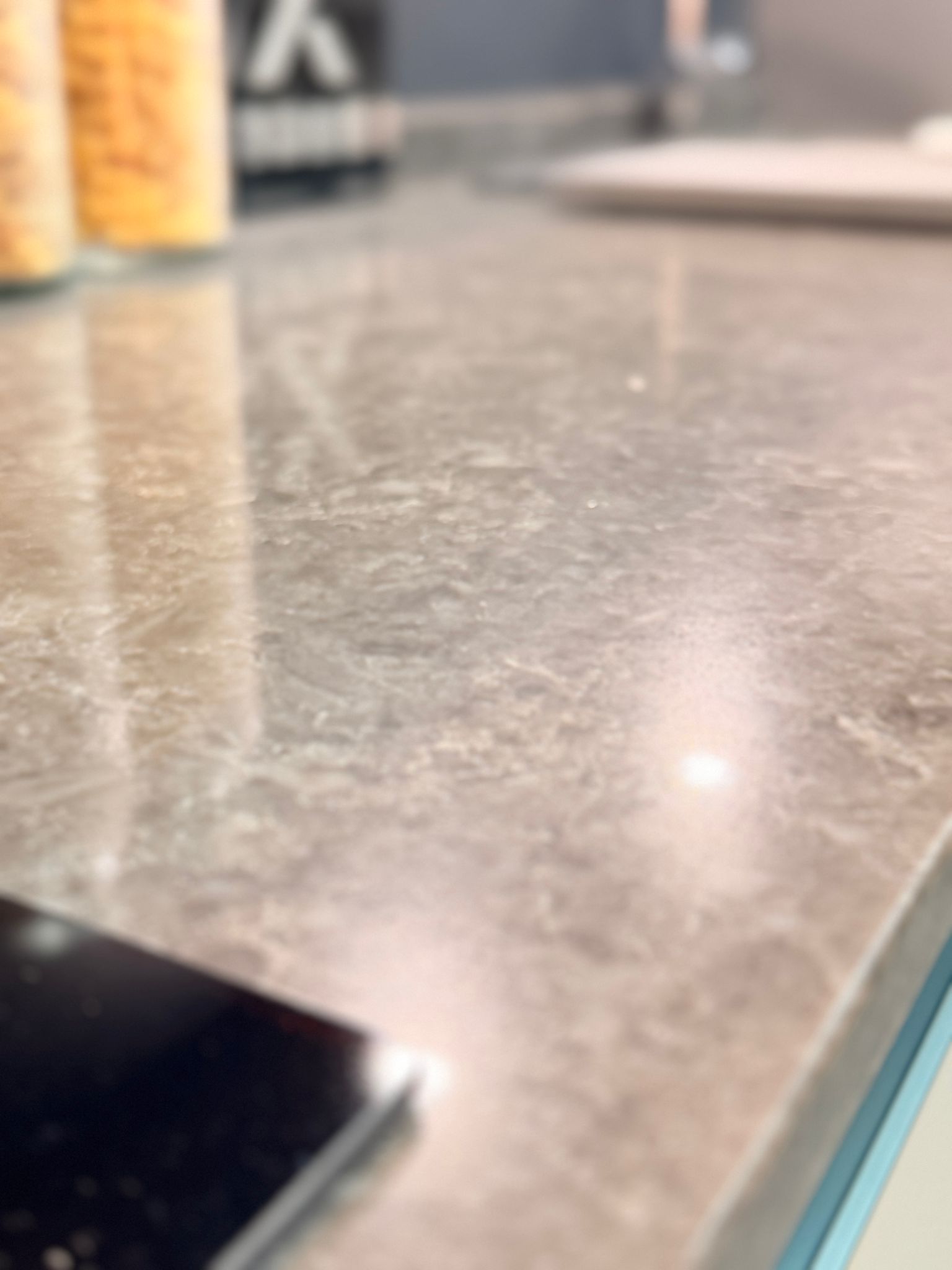 廚房枱面物料-石英石