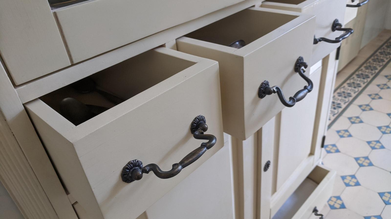 廚房防潮訂造櫥櫃