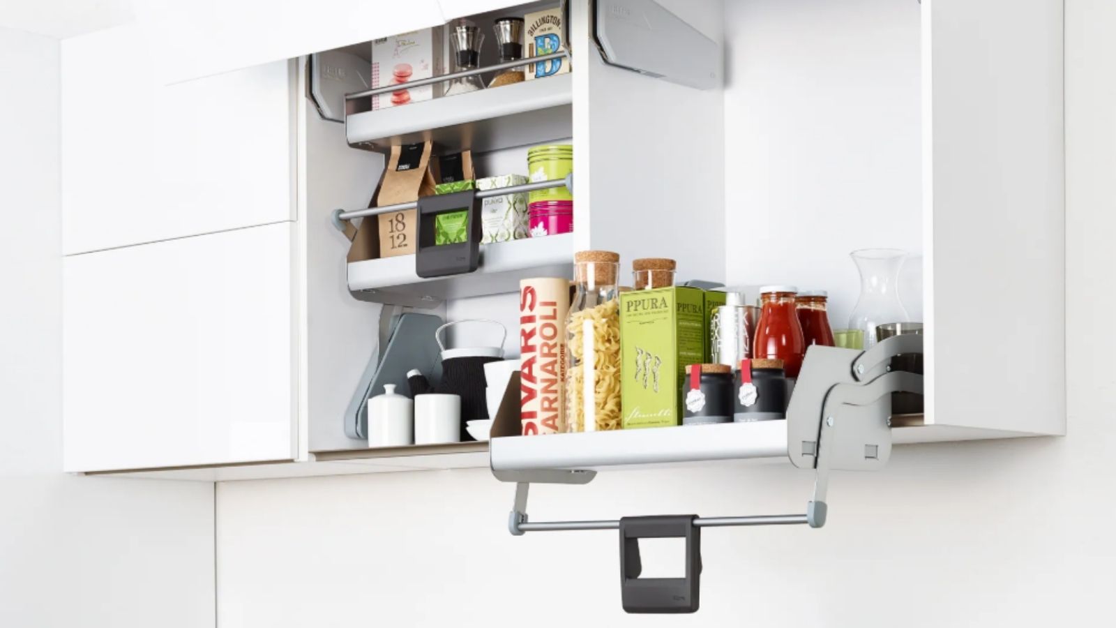 廚房吊櫃善用升降拉籃